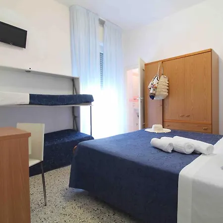 Hotell Kelly 2*